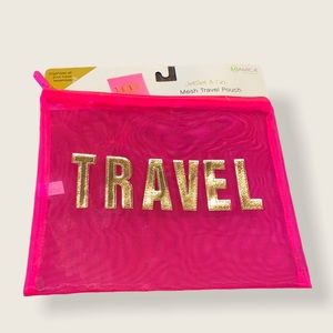 ❤️ 2 for $25 TRAVEL POUCH hot pink NWT